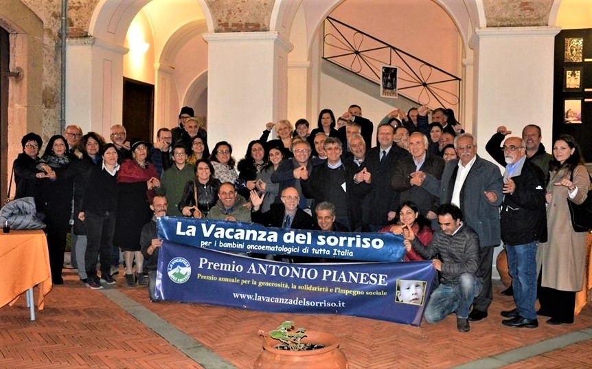 foto_gruppo_associazione_